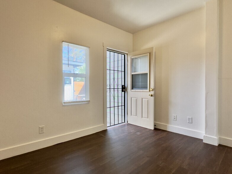 Building Photo - 1690 12th St