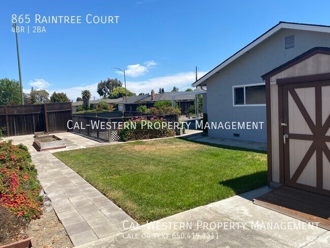 Building Photo - 865 Raintree Ct