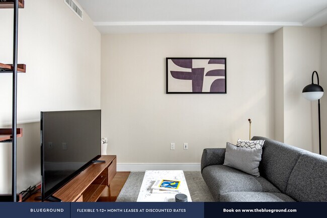 Building Photo - Highland Park, 1400 Irving St NW