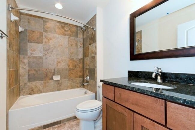 Building Photo - 1570 Wickham Pond Dr
