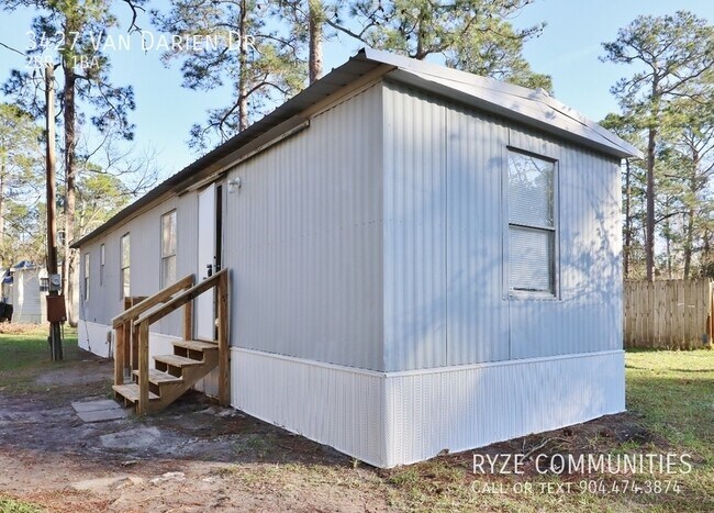 Building Photo - 2 bed | 1 bath - Dunn Avenue Area