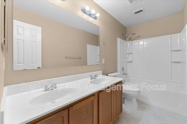 Building Photo - 12825 Kiltartan Dr