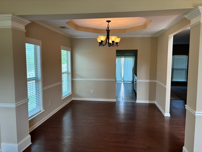 Building Photo - Gorgeous 4 Bedroom 2 1/2 Bath in Fortson Ga .