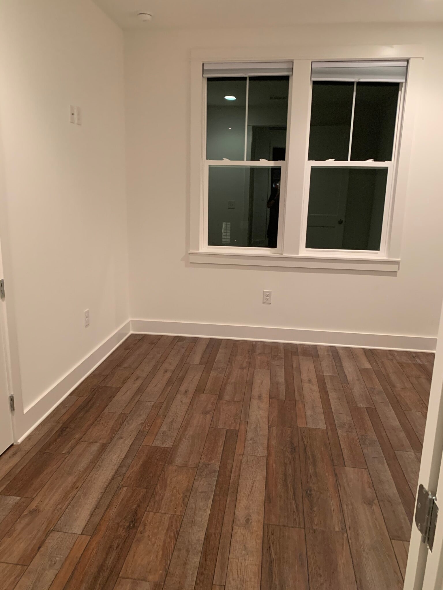 Building Photo - 16 W Claycin Cv