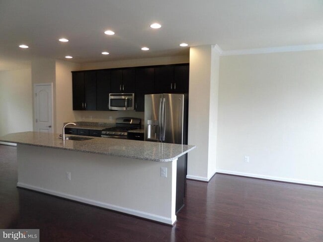 Building Photo - 43348 Polenta Terrace