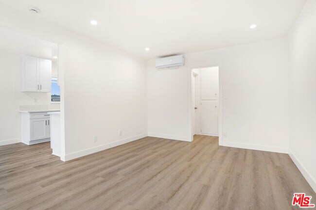 Building Photo - 2908 141st Pl