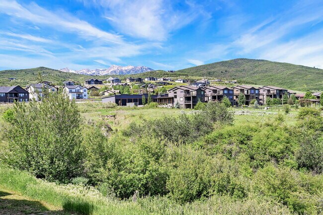 Building Photo - 6486 UT-39