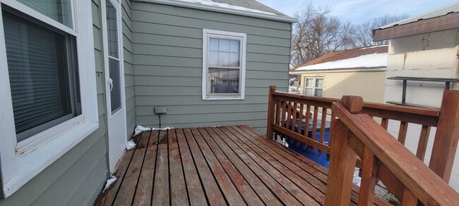 Building Photo - 24 S Pine St