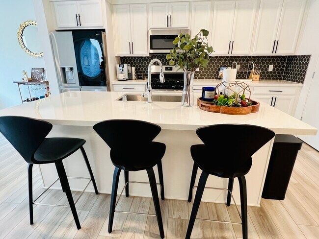 Building Photo - 2431 Cleat Ln