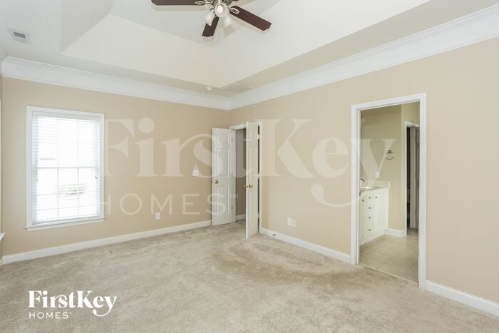 Building Photo - 2549 Old Ashworth Ln NW