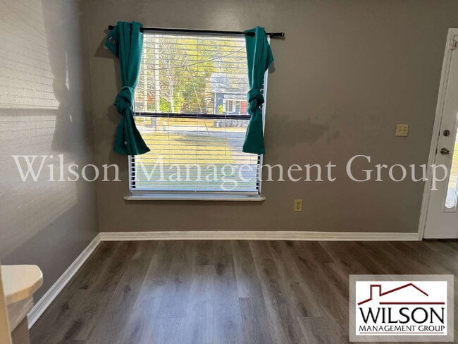 Building Photo - 2810 Kilgore St