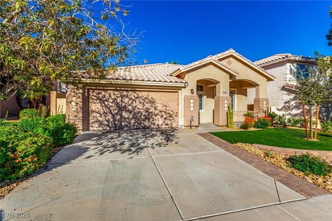 Building Photo - 9424 Cloudcroft Ave