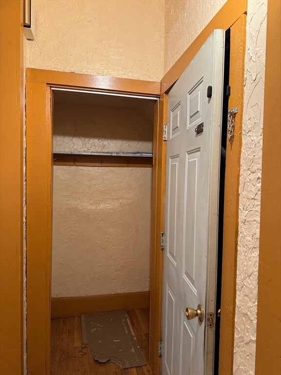 Building Photo - 33 Albion St