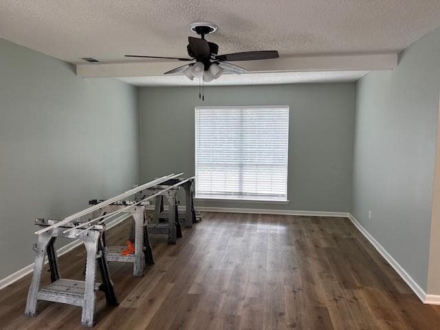 Building Photo - 2056 Mesa Dr