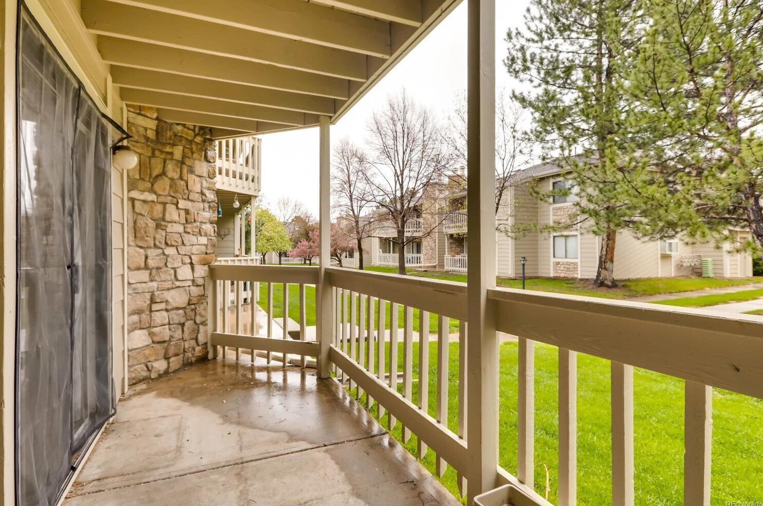 Building Photo - 8225 Fairmount Dr