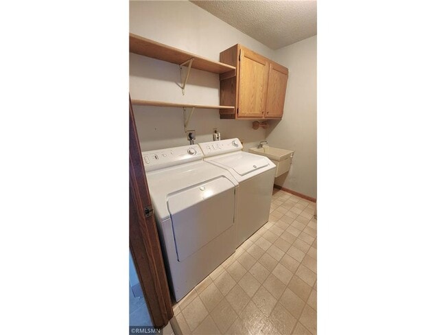 Building Photo - 704 8th St N