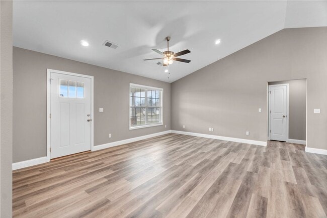 Building Photo - Beautiful Home in Cape