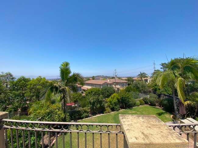 Building Photo - 7422 Sitio Montilla