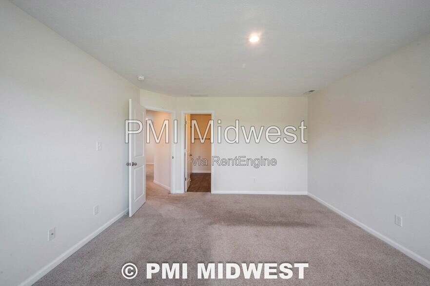 Building Photo - 10828 Penwell Wy