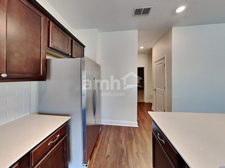 Building Photo - 22565 Bellini Cir