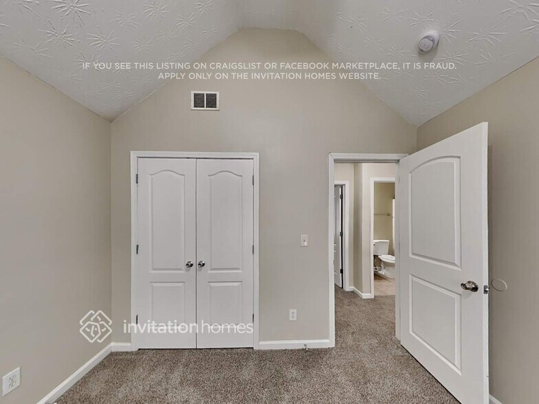 Building Photo - 4432 Beaver Tree St