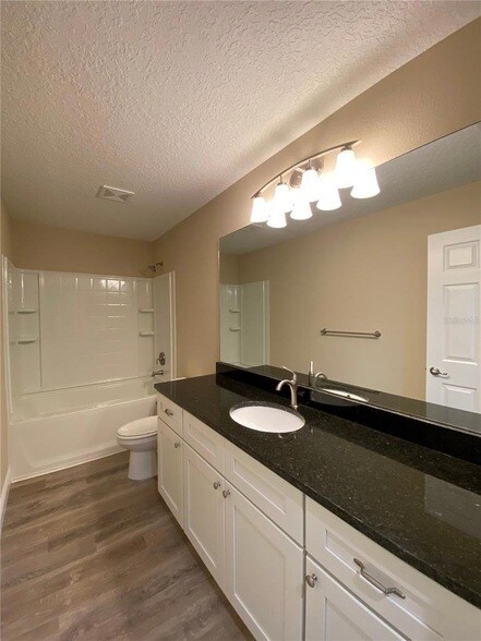 Building Photo - 2810 W Pintado Dr