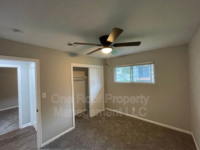 Building Photo - 638 N 31 St