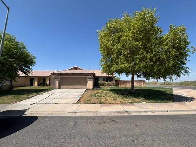 Building Photo - 1085 SPUD Moreno St