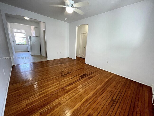 Building Photo - 1030 Jefferson Ave