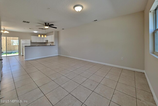 Building Photo - 2851 Yellow Pine Ct