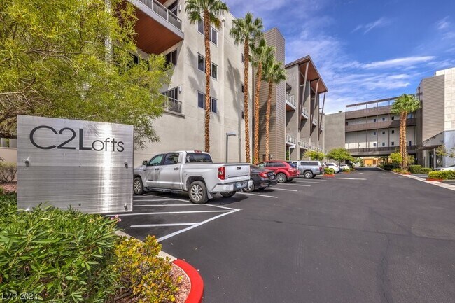 Building Photo - 11441 Allerton Park Dr