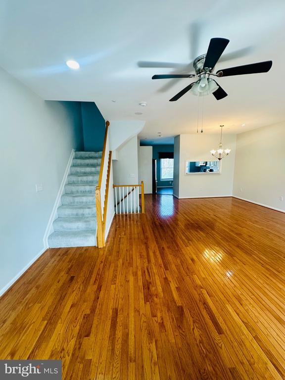 Building Photo - 106 Blenny Ln
