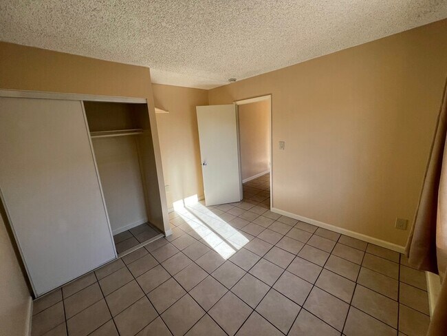 Building Photo - 24204 Clover Ave