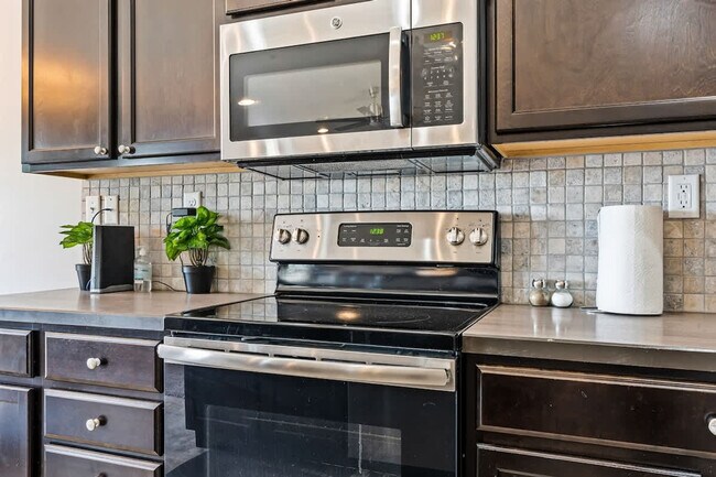 Building Photo - 3815 E Windy Ridge Ct