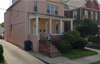 Building Photo - 467 Washington Ave