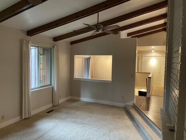 Building Photo - 25 Heritage Cove
