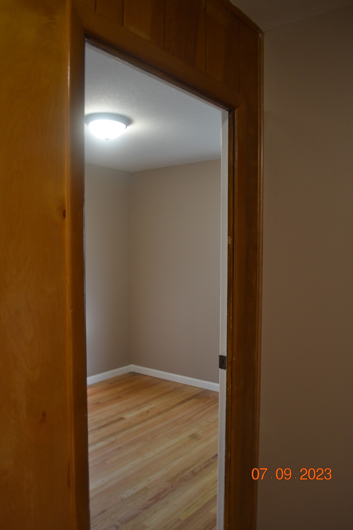 BR #2 Entry from hall - 15314 Fuller Ave