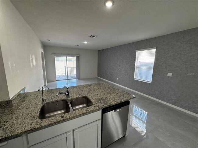 Building Photo - 4855 Cranberry Wy