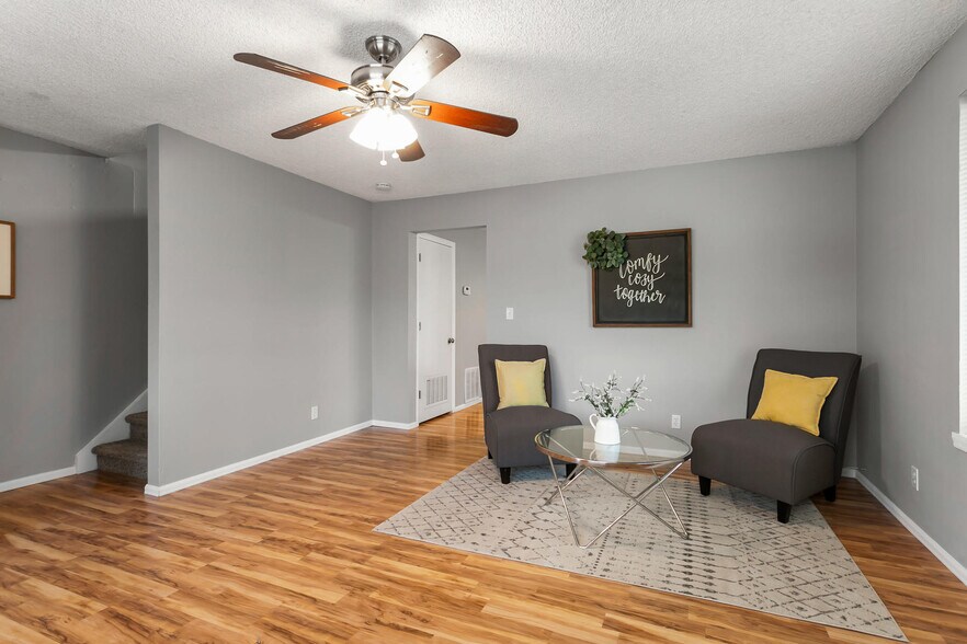 Living Room - 733 Harlan St