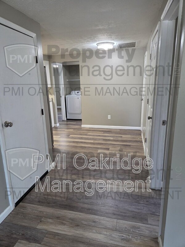 Building Photo - 1256 Heritage Dr