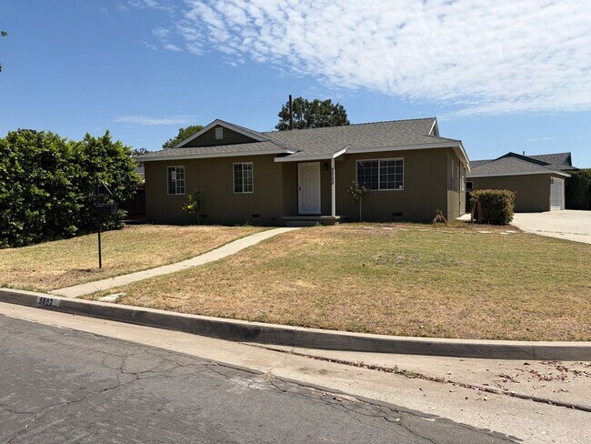 Building Photo - 5002 N Aspan Ave