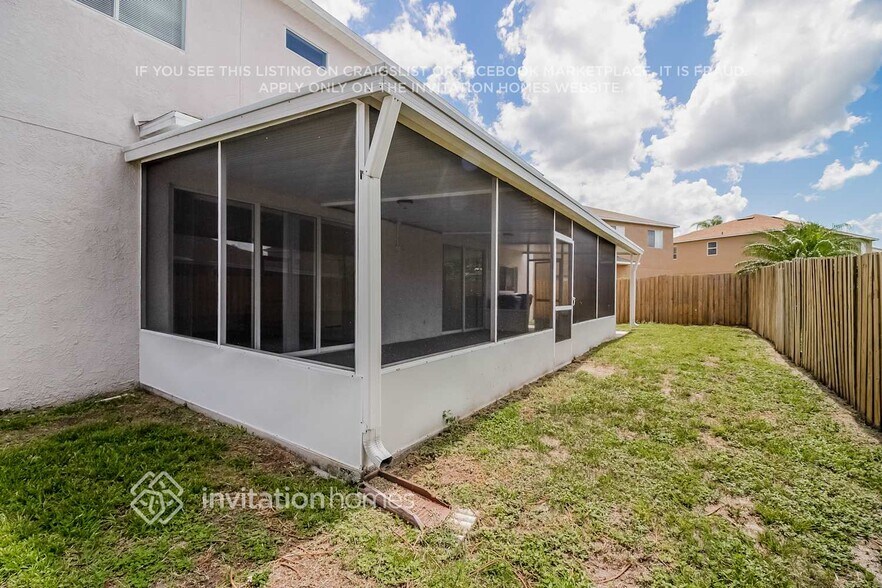 Building Photo - 11123 Sailbrooke Dr