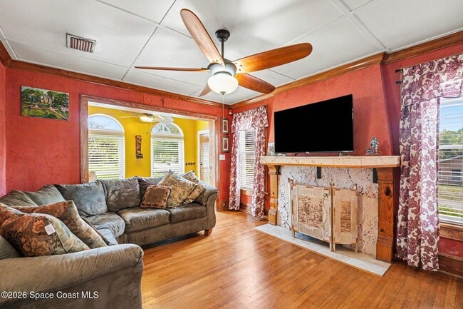 Building Photo - 312 Bellaire Dr