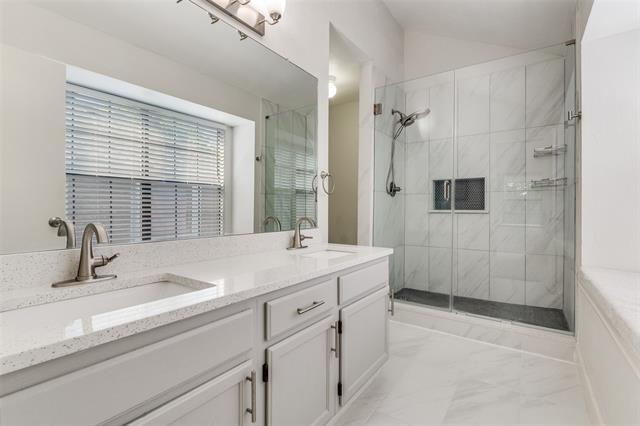 Building Photo - 2113 McIntosh Dr
