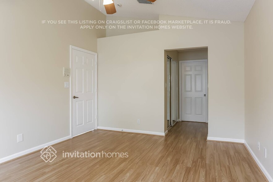 Building Photo - 7567 Stirling Bridge Blvd N