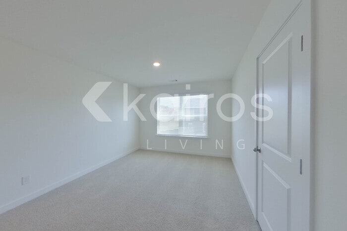 Building Photo - 4274 Scenic Dr SE