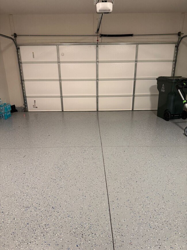 Building Photo - New construction