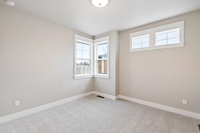 Building Photo - 4695 S Abbot Way