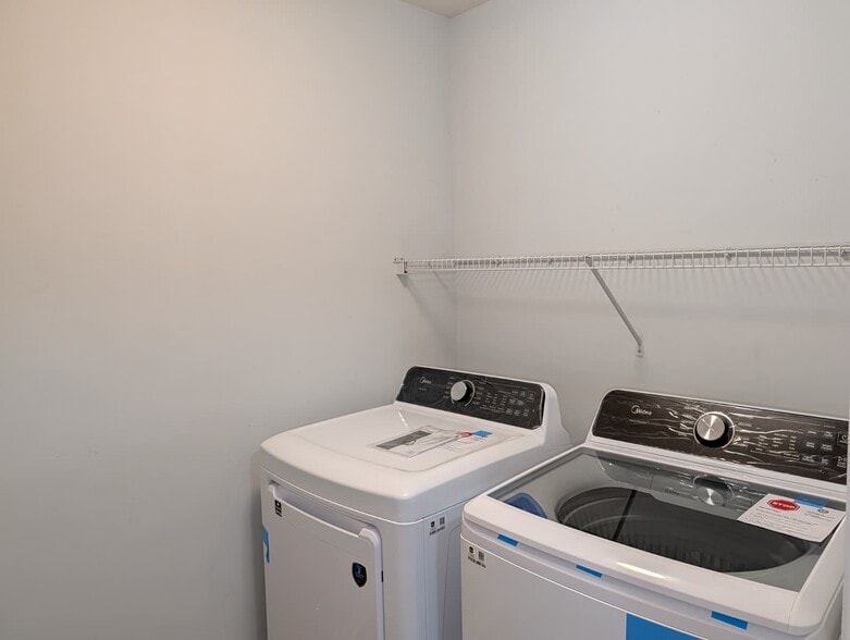 Building Photo - 172 Chandler Springs Dr