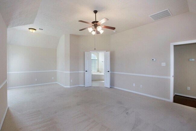 Building Photo - 23919 Via Renata Dr